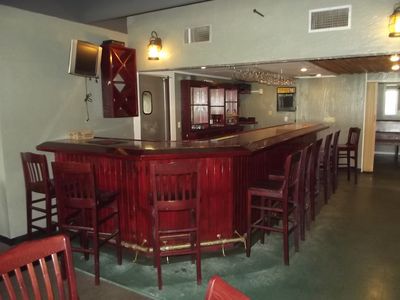 GoodFellaz - Grill and Bar - Complete Restaurant Auction Including Building Salvage