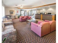 Econo Lodge Inn & Suites - Menomonie